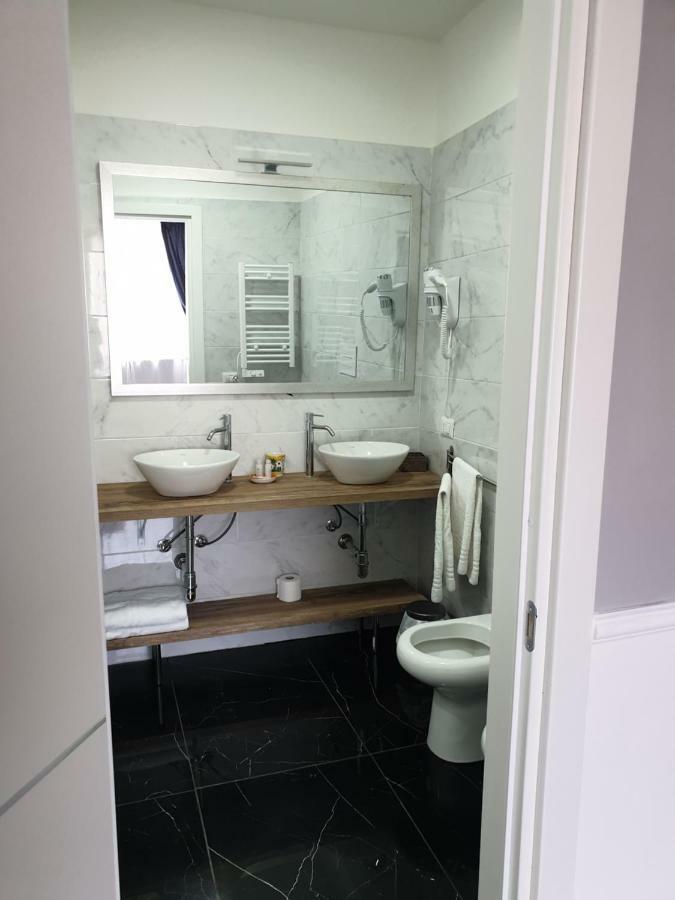 Dimorra Boutique Rooms Naples Exterior photo